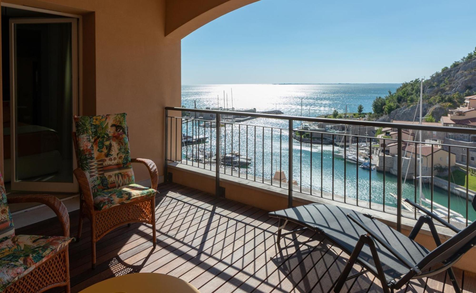 Portopiccolo Avolare Apartments In Borgo - Beach Included Sistiana Dış mekan fotoğraf