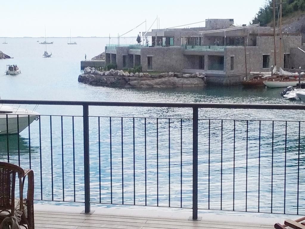 Portopiccolo Avolare Apartments In Borgo - Beach Included Sistiana Dış mekan fotoğraf